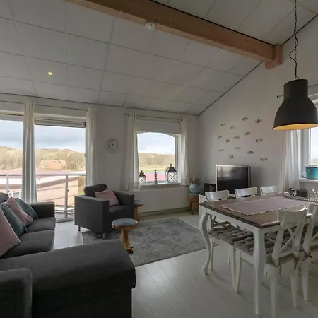 Beachside With Balcony
