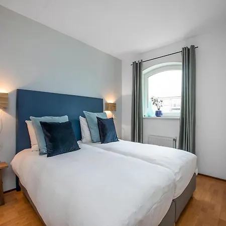 Beachside With Balcony Apartment Julianadorp