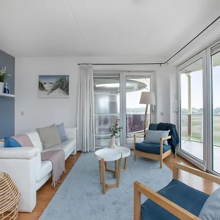 Beachside With Balcony Apartment Julianadorp