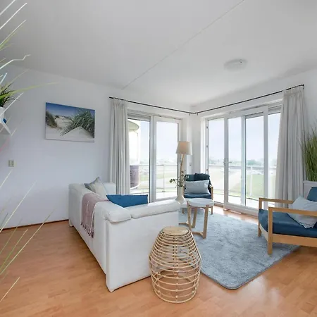 Beachside With Balcony Apartment Julianadorp