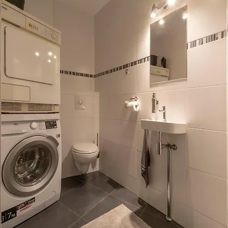 Juliana 54 - Aan Zee Apartamento