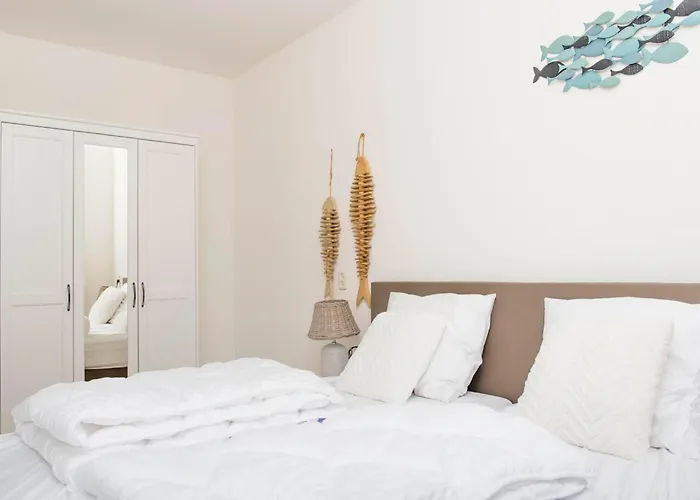 Beachside With Balcony Appartement Julianadorp