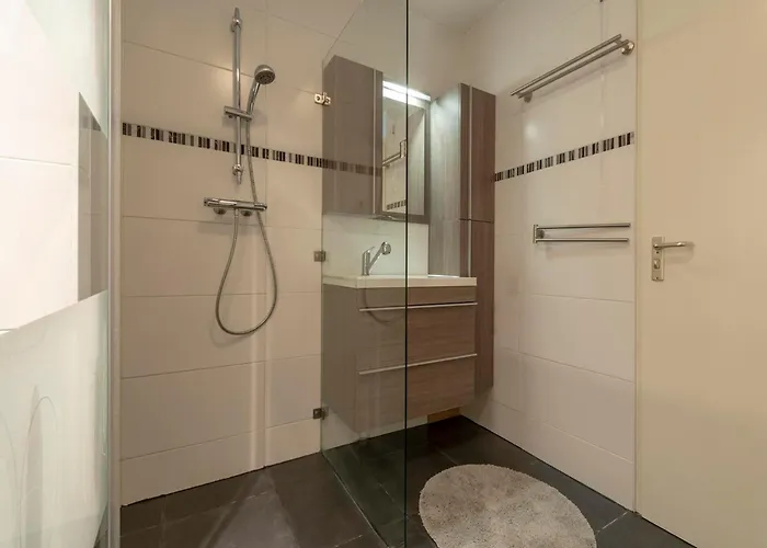 Beachside With Balcony Appartement Julianadorp