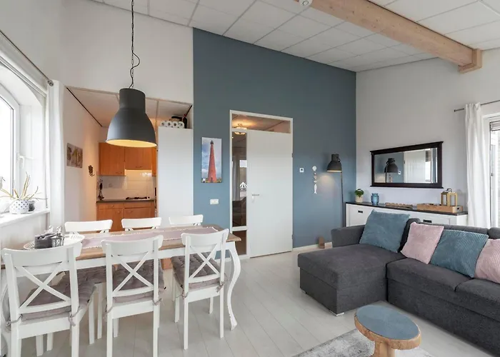 Beachside With Balcony Appartement