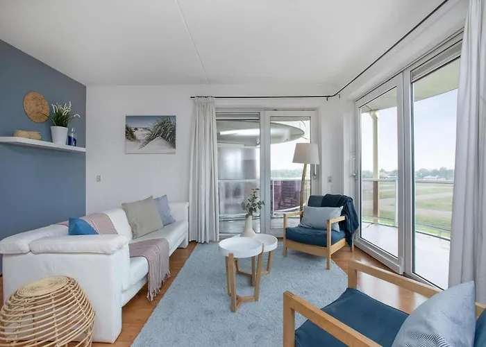 Appartement Beachside With Balcony *