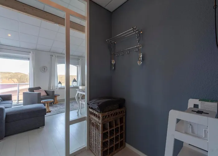 Beachside With Balcony * Julianadorp